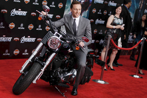 H-D ร่วมพิทักษ์โลกในหนังฟอร์มยักษ์ “The Avengers”